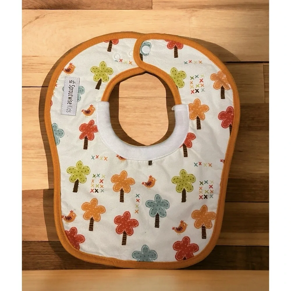 SPROUTWISE KIDS Snap Bib NEW